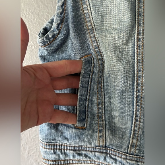 Reuse | denim | vest | embroidered | American Flag | M - Picture 9 of 11
